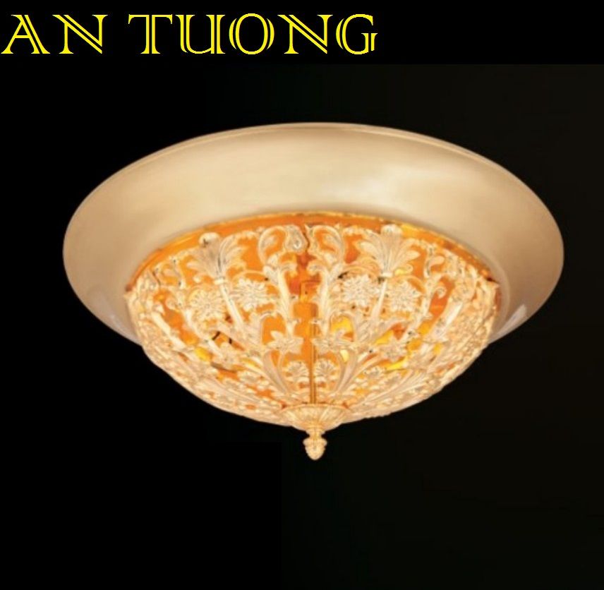 đèn đồng ban công biệt thự cổ điển, đèn đồng ốp trần ban công biệt thự, trang trí ban công biệt thự cổ điển tân cổ điển 02