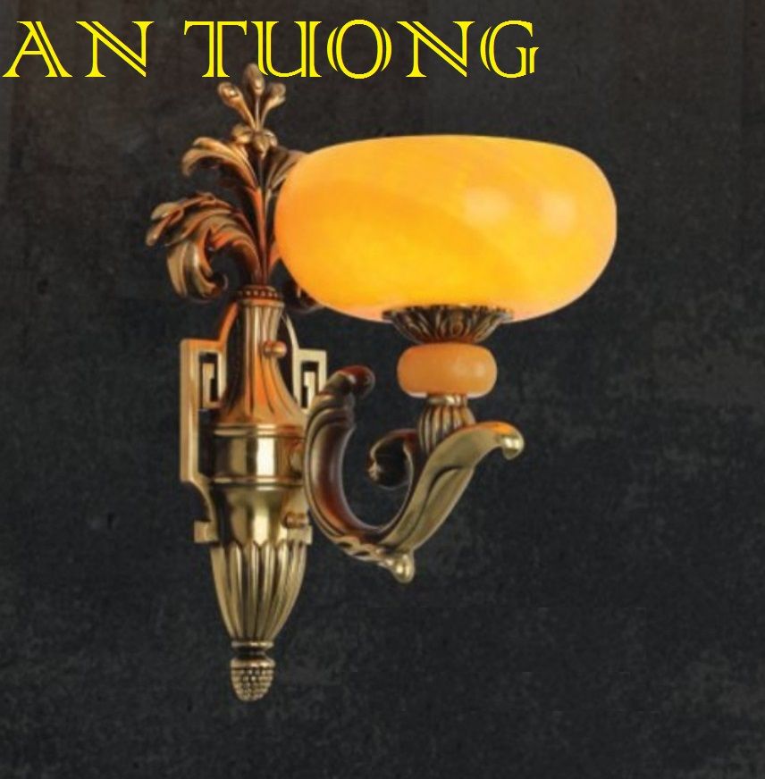 đèn tường đồng nến chao đá cổ điển trang trí cổ điển gắn tường cầu thang, lối đi hành lang cầu thang nhà cổ điển, biệt thự cổ điển 020