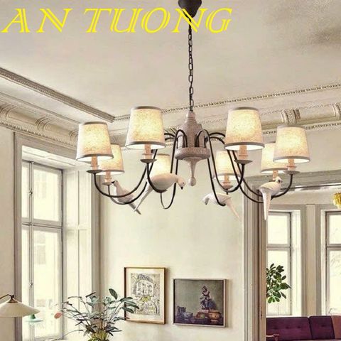  đèn chùm tân cổ điển trang trí phòng khách tân cổ điển 029 