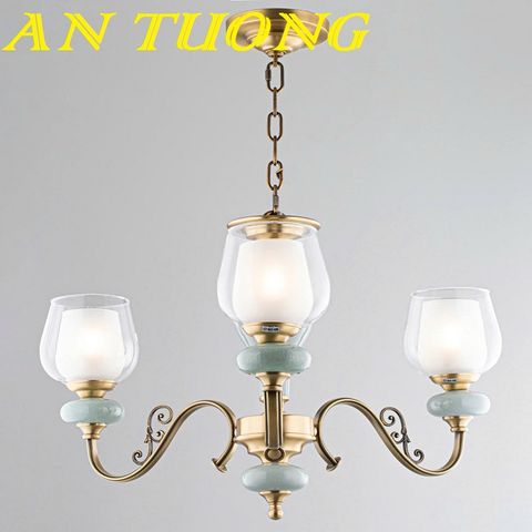  đèn chùm tân cổ điển trang trí phòng khách tân cổ điển 045 