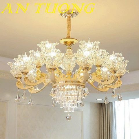  đèn chùm tân cổ điển trang trí phòng khách tân cổ điển 07 