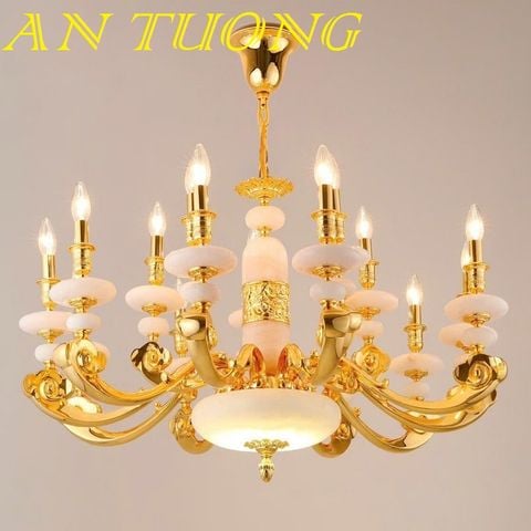 đèn chùm tân cổ điển trang trí phòng khách tân cổ điển 09 