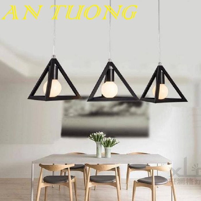 đèn thả trang trí quán cafe chụp khung sắt hình tam giác