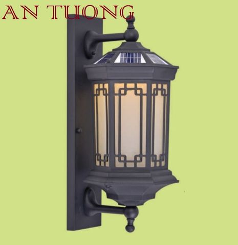  đèn gắn tường trang trí ngoài trời nhà cổ điển, biệt thự cổ điển năng lượng mặt trời 06 