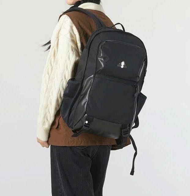 Ba lô Adidas màu đen mã 2910