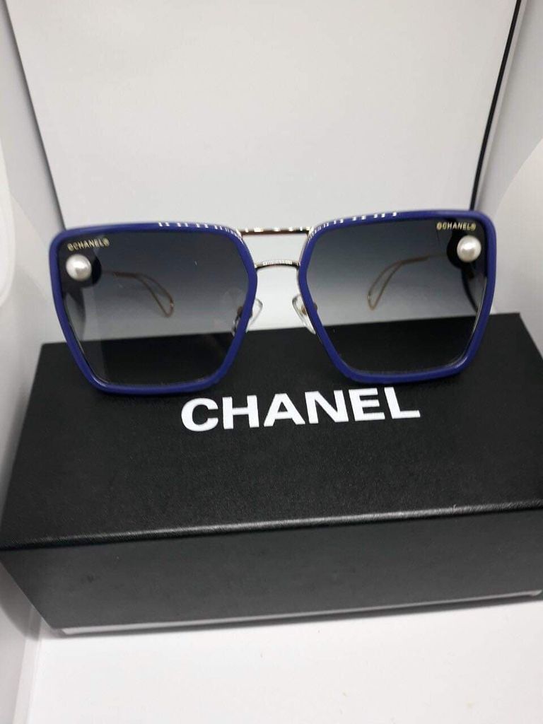 Kính Chanel Mã 03055