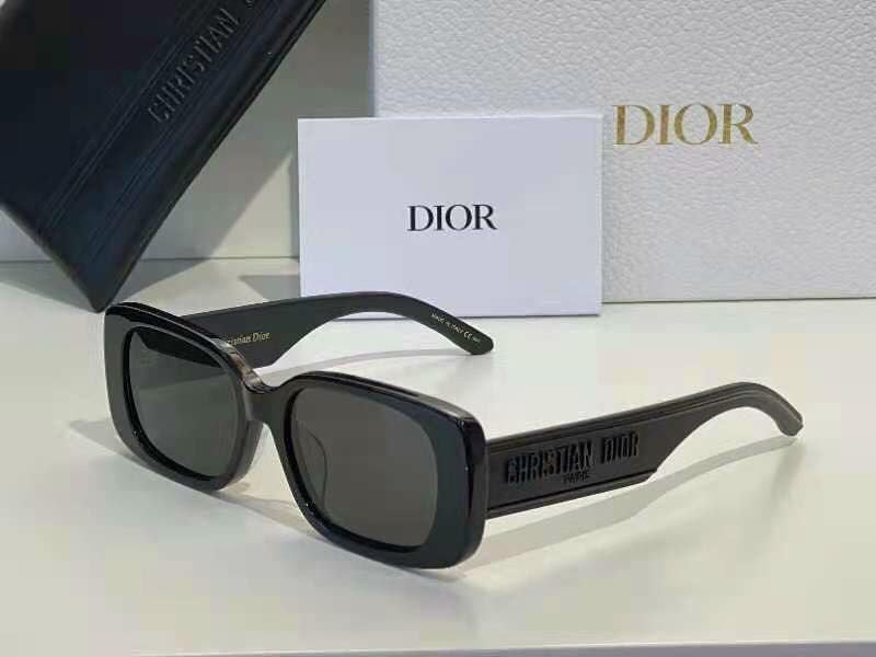 Kính dior đen bản lớn