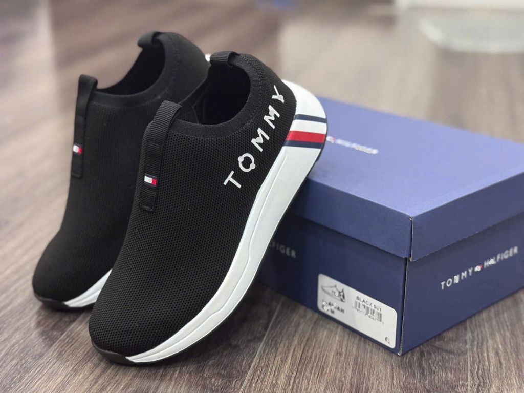 Giày Tommy 2 màu Mã 26065