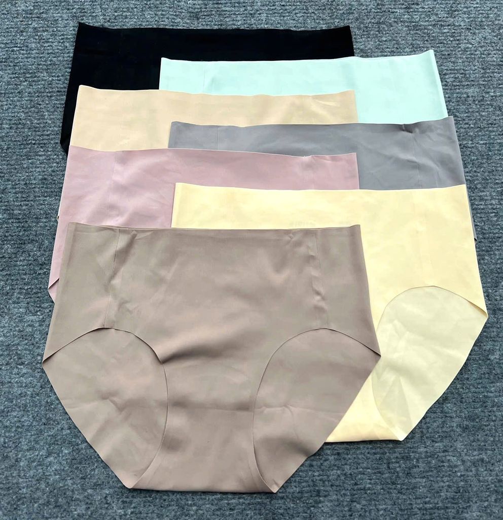 Sét 5 quần chip su hiệu UNIQLO mã 0311