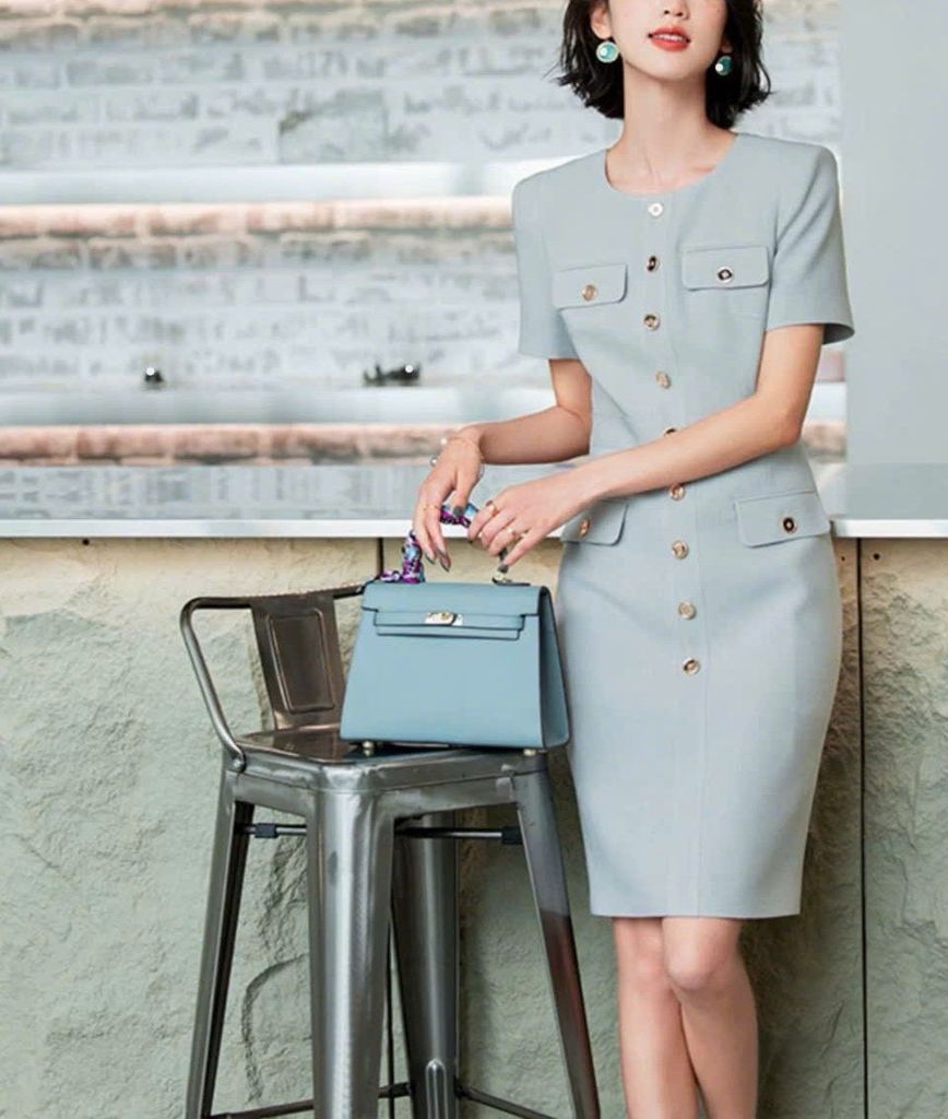 Đầm nút Tommy màu xanh mã 111224K