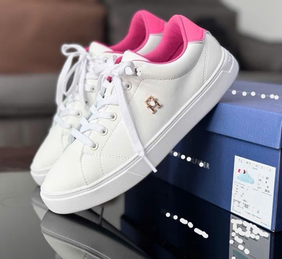 Giày Tommy phối hồng mã 2210