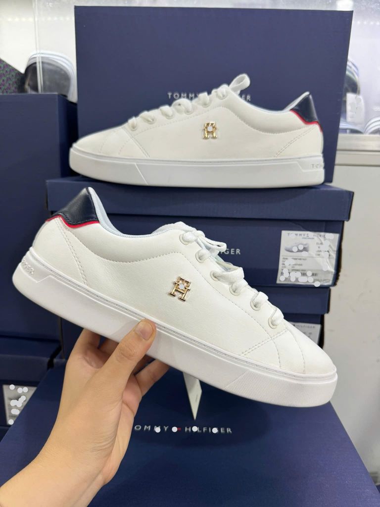 Giày Nữ TOMMY trắng gót Xanh Đỏ