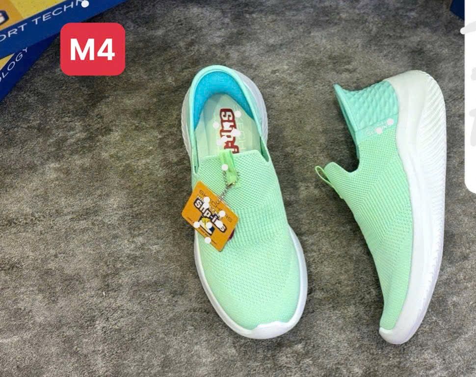 Giày nữ Skecchers mã 0409