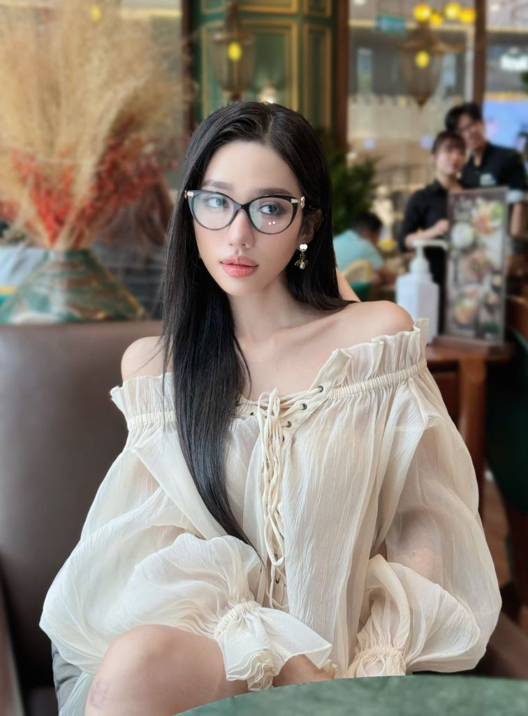 BVLGARI - model BV4206