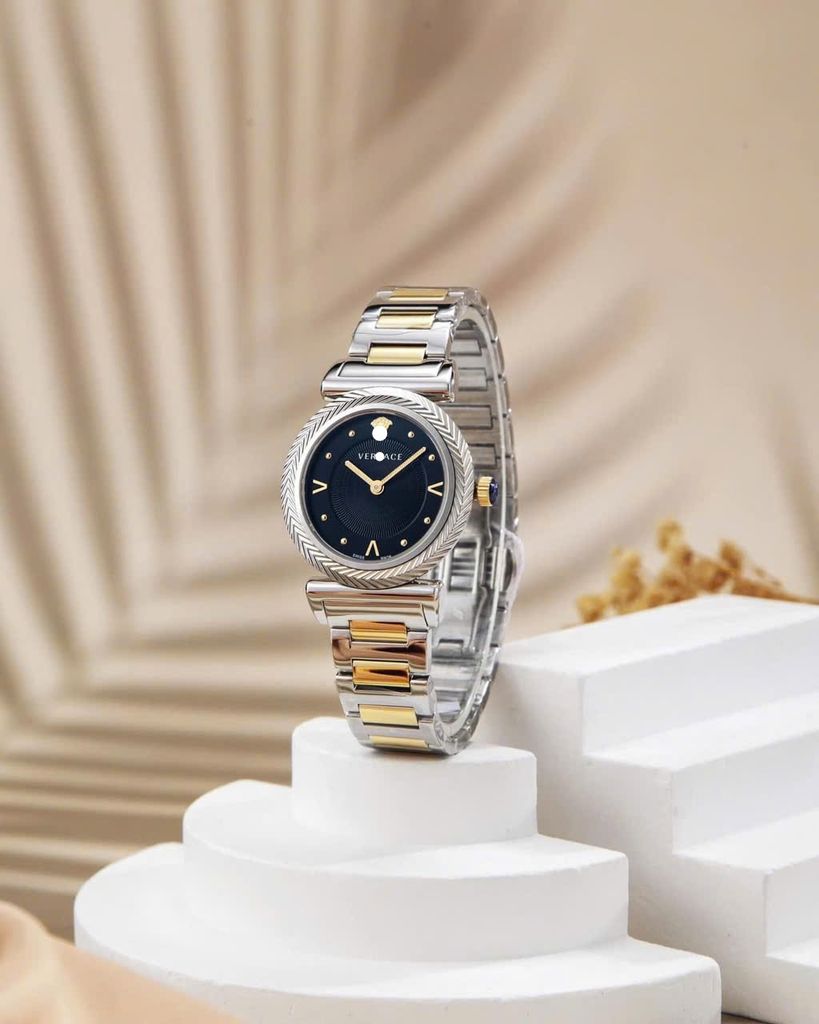 Verrsace V- Motif Vintage Logo #VVERE00518 đồng hồ nữ