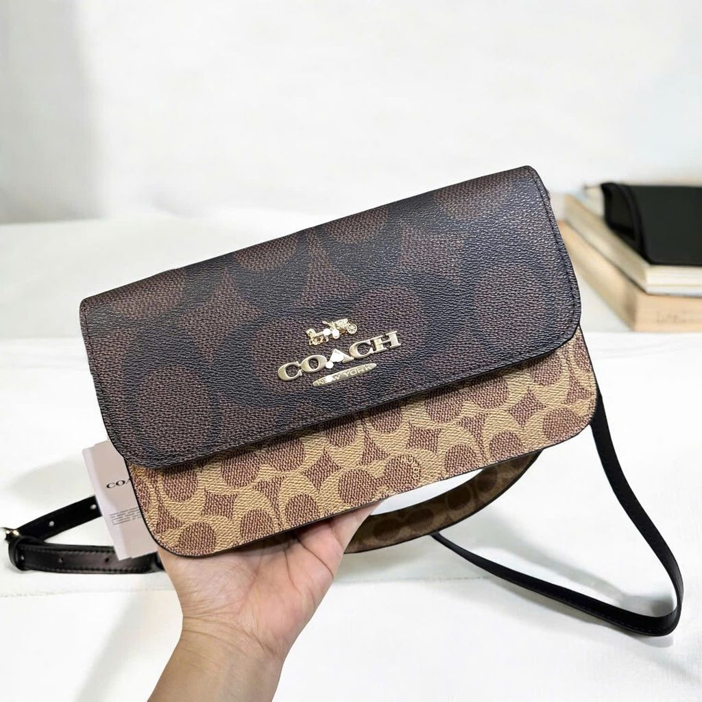 COACH CAA83 Brynn Shoulder Bag Women Crossbody Sling Bag.