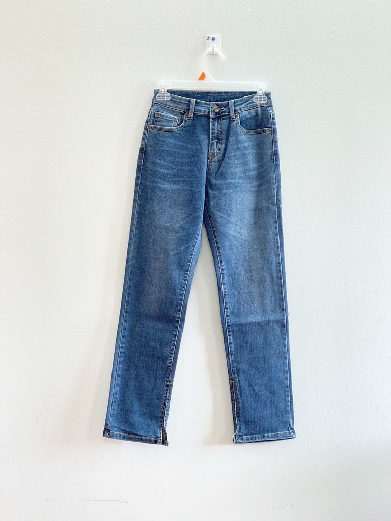 Quần Jean nữ  levis xẻ lai