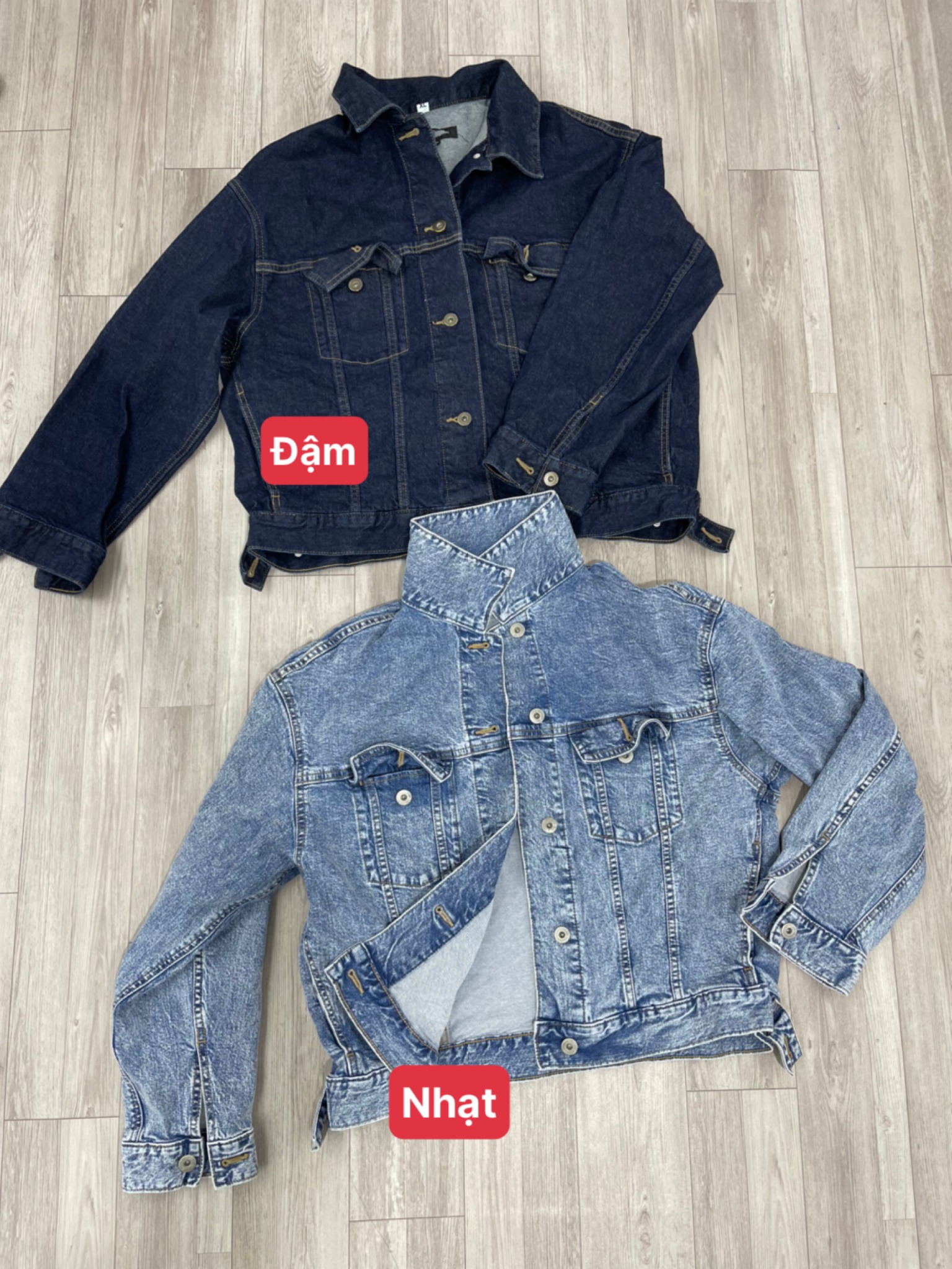 Uniqlo Vietnam  Không chỉ mang vẻ ngoài bụi bặm thoải mái nhờ dáng ống  rộng chiếc quần Jeans xếp ly này còn tạo thêm điểm nhấn dịu dàng nữ tính  nhờ