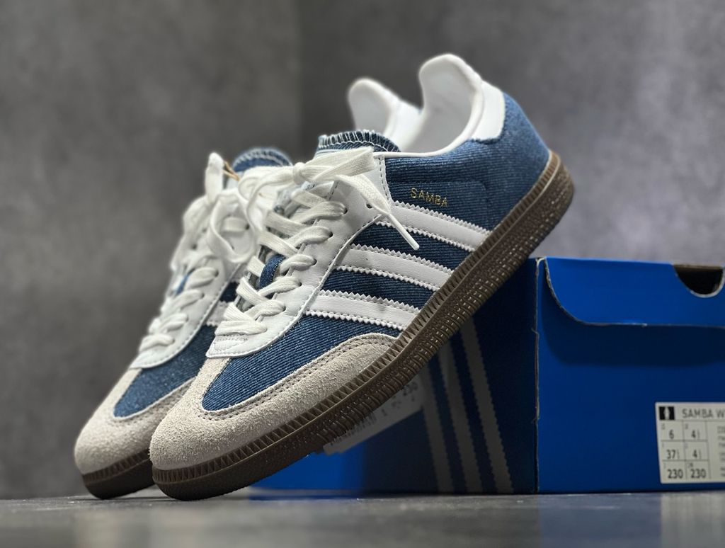 Giày Adidas mã 0808