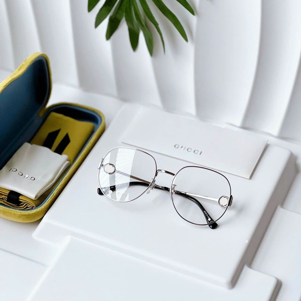 Kính Guuci