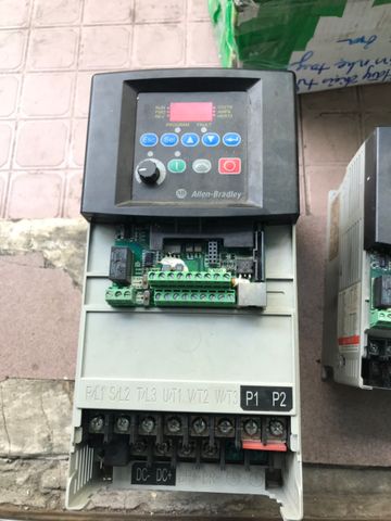  PowerFlex4M VFD Biến Tần AC Drive PF 4M AB Allen Bradley Rockwell Automation 