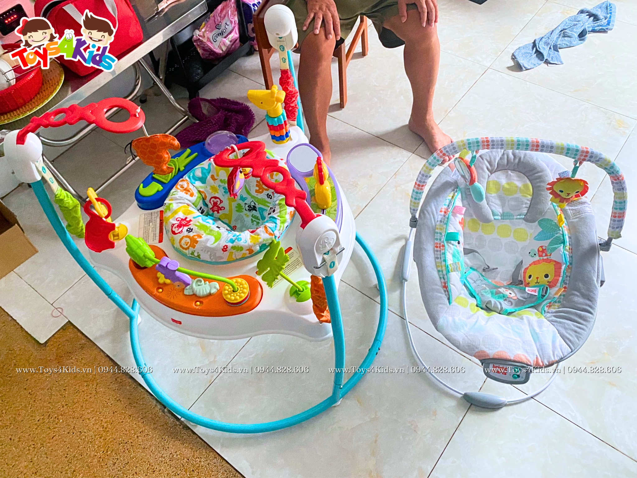  Ghế nhảy Fisher Price Animal Activity Jumperoo 