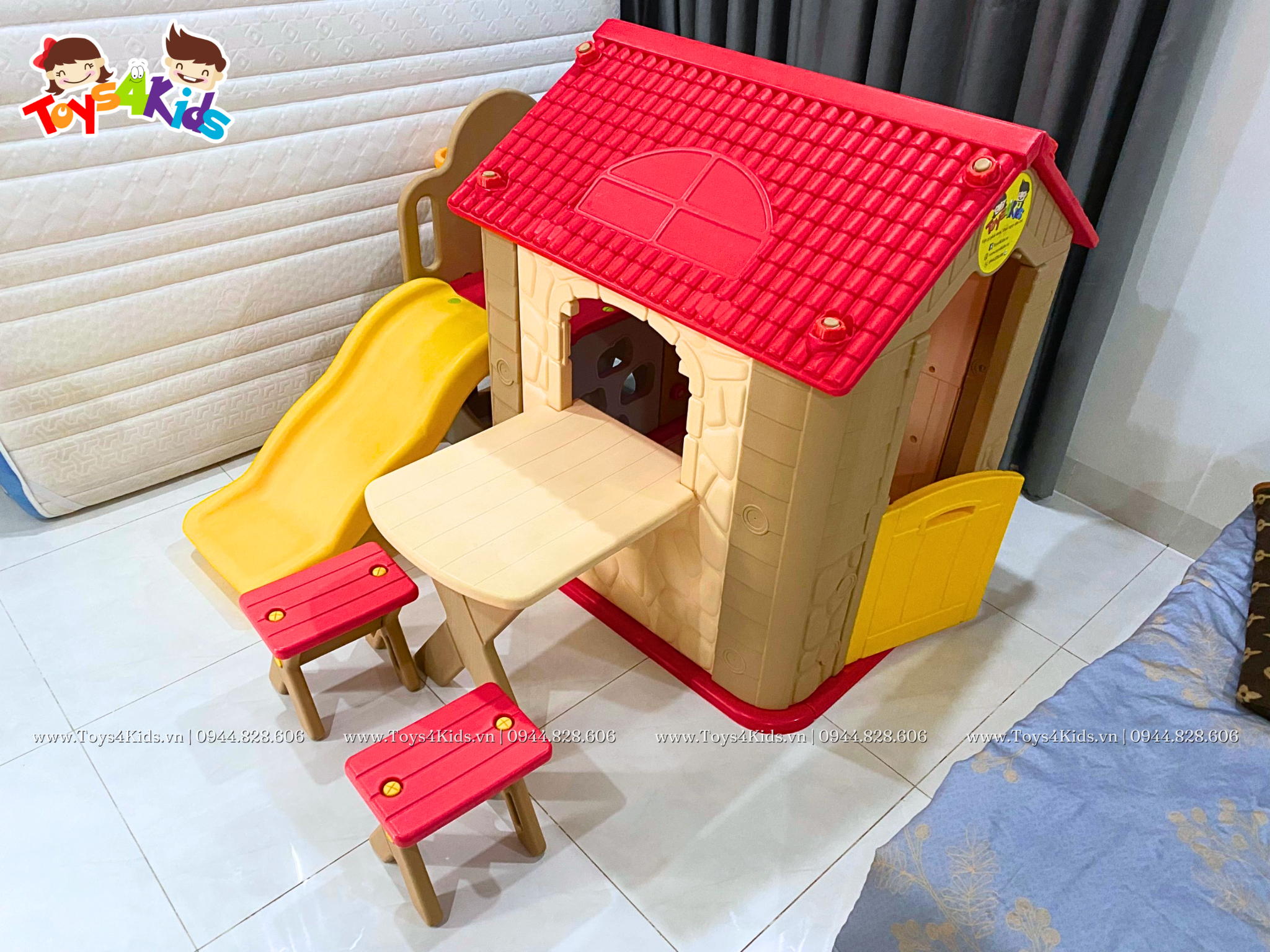  Nhà chơi cầu trượt Hàn Quốc kiểu mới kết hợp bàn ghế và bóng rổ 