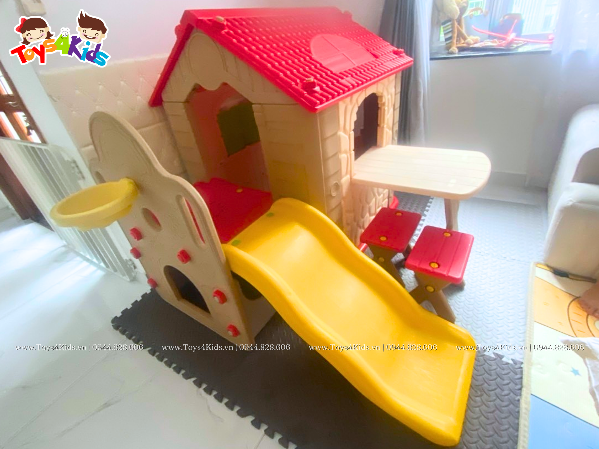  Nhà chơi cầu trượt Hàn Quốc kiểu mới kết hợp bàn ghế và bóng rổ 