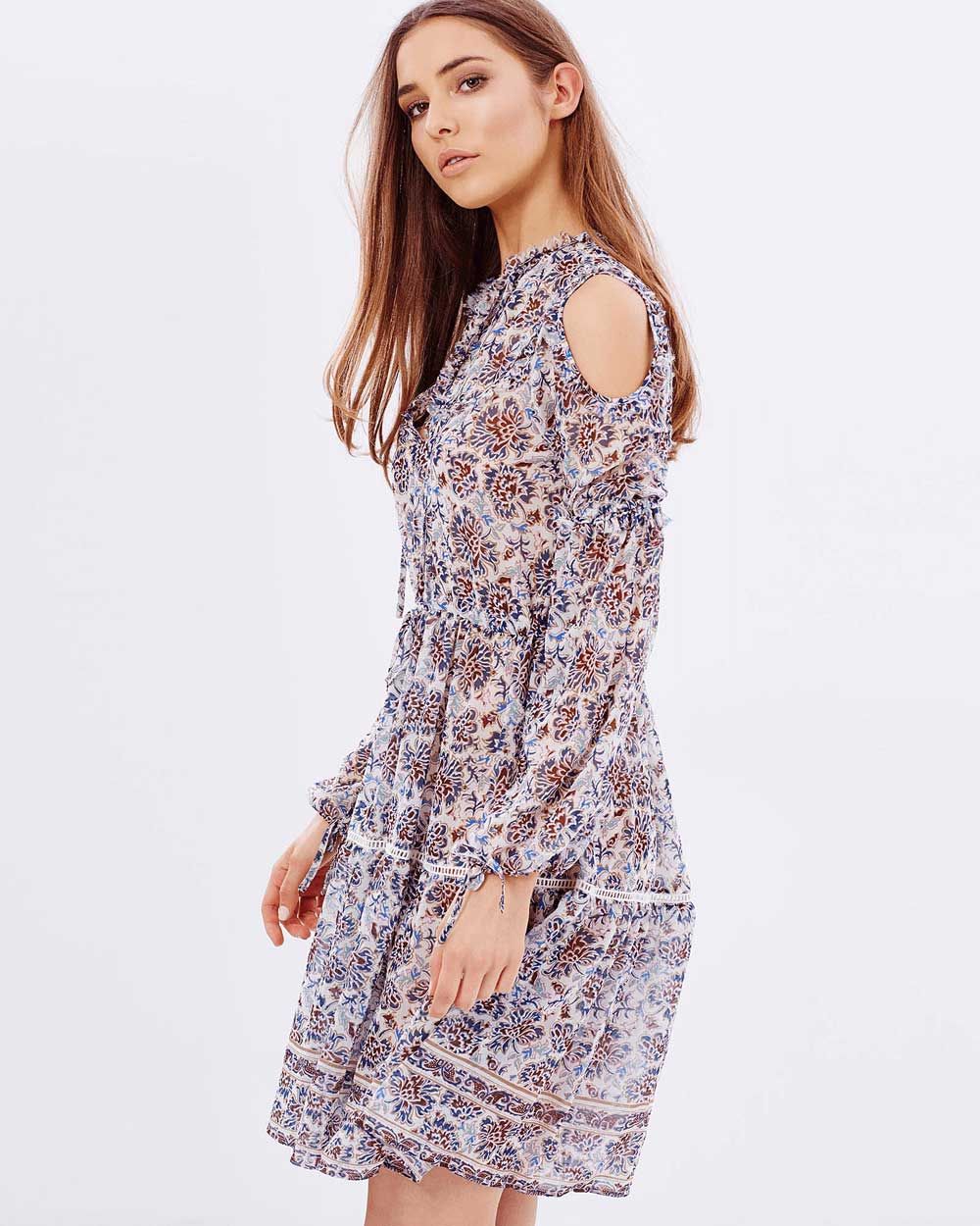 Đầm babydoll tay lỡ khoét lỗ  Lama Fashion