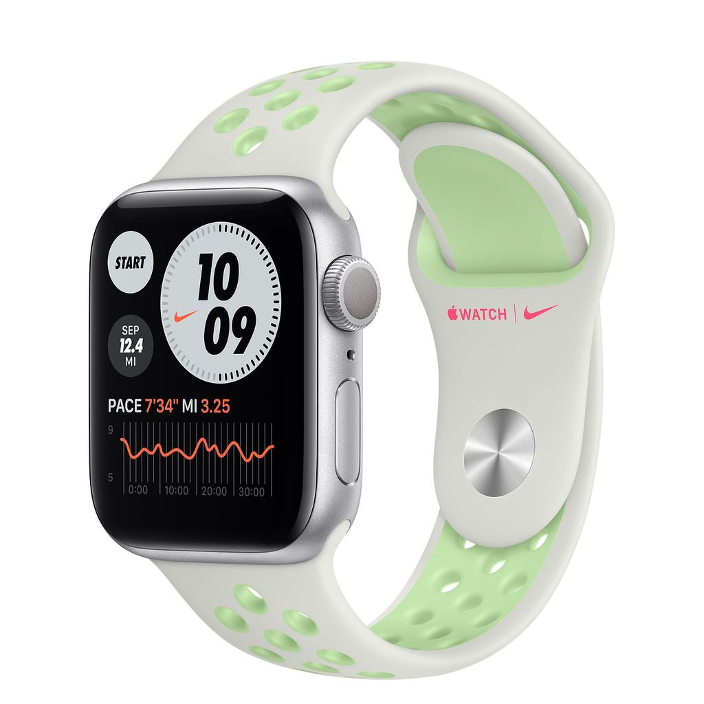 Apple Watch S6 Nike Silver Aluminum Case with Nike Sport Band (GPS)