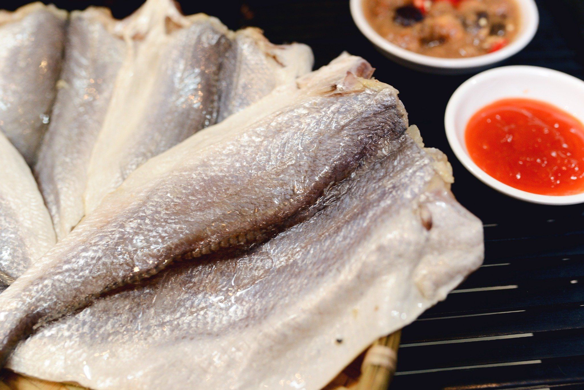  Khô cá Đù 1 nắng loại nguyên con, vừa 500gr 