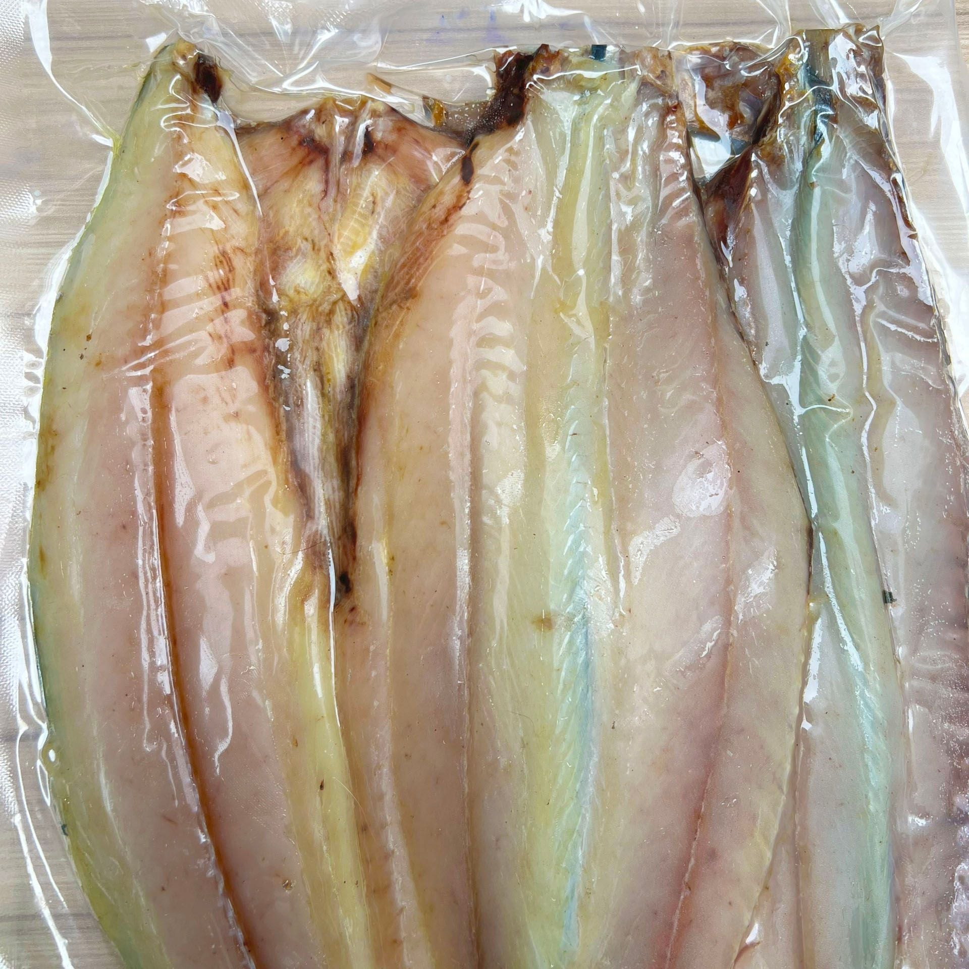  Khô cá Thu Phú Quốc loại nhiều nắng, file, nguyên con 