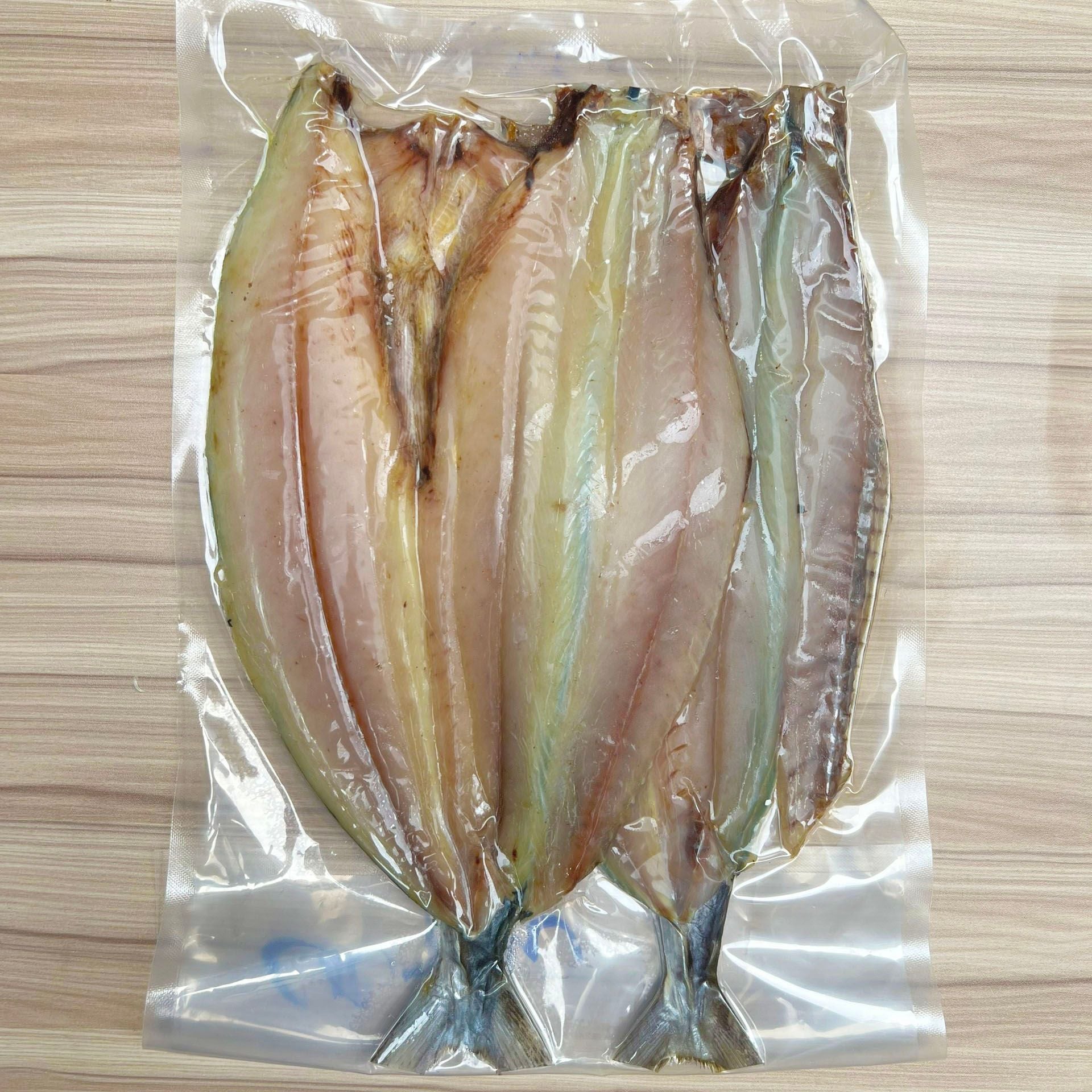  Khô cá Thu Phú Quốc loại nhiều nắng, file, nguyên con 