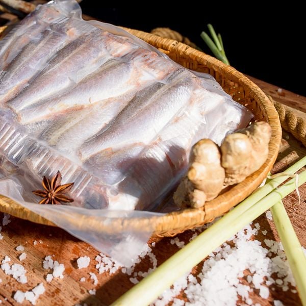  Khô cá Đù 1 nắng loại nguyên con, vừa 500gr 