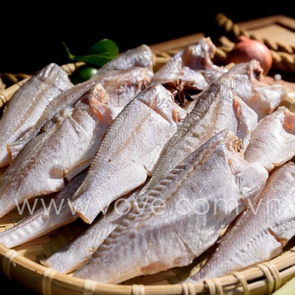  Khô cá Đù 1 nắng loại nguyên con, nhỏ 500gr 
