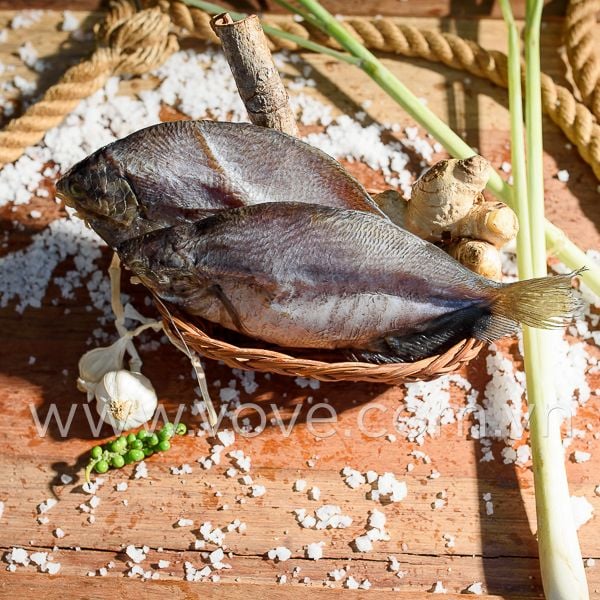  Khô cá Sặc Rằn (Sặc Bổi) Cà Mau loại nhiều nắng, ít mặn 1 kg 