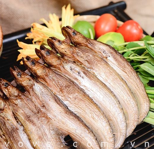  Khô cá Trèn Sấy Campuchia loại xâu 8 con 