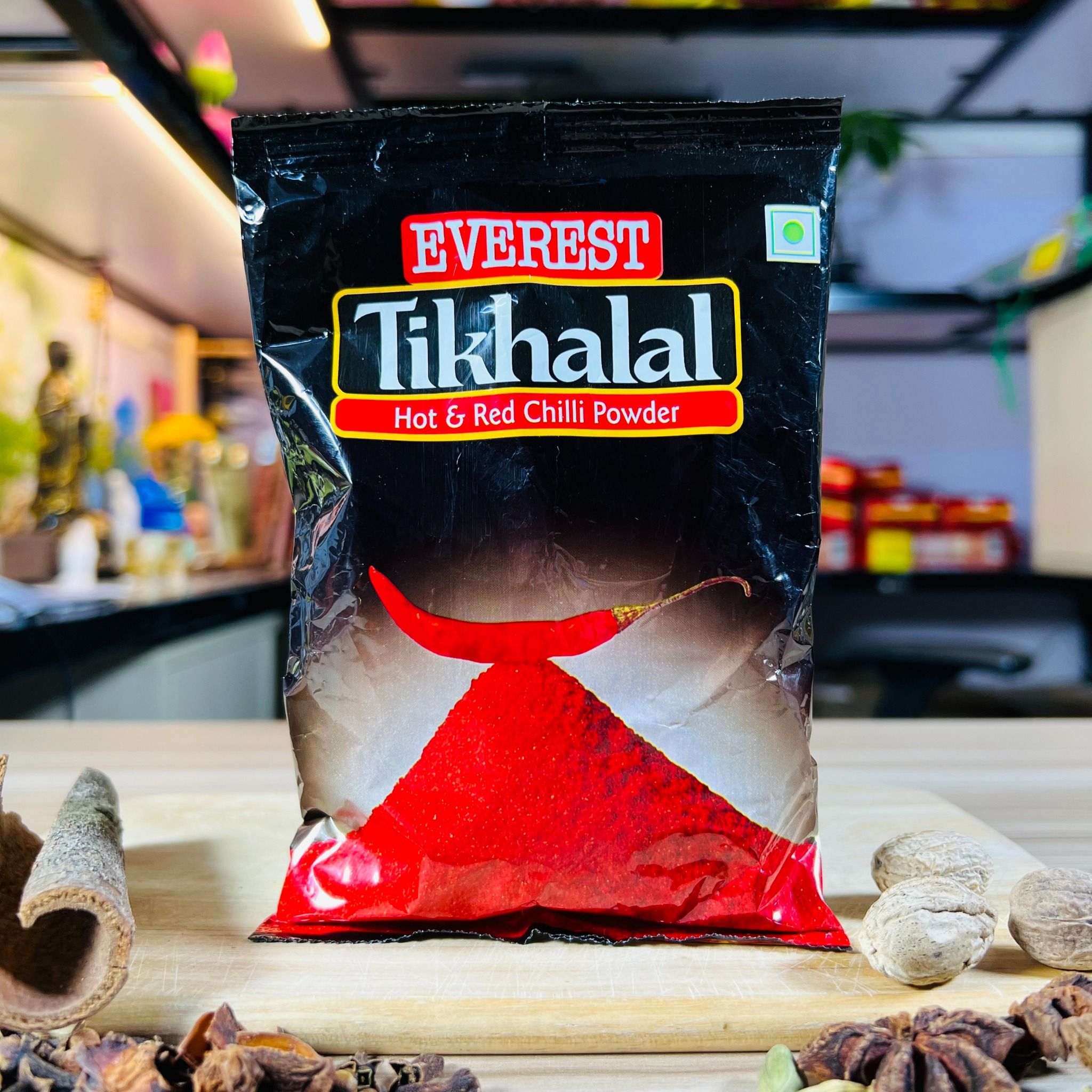 bot ot an do everest tikhalal hot red chilli powder 500gr