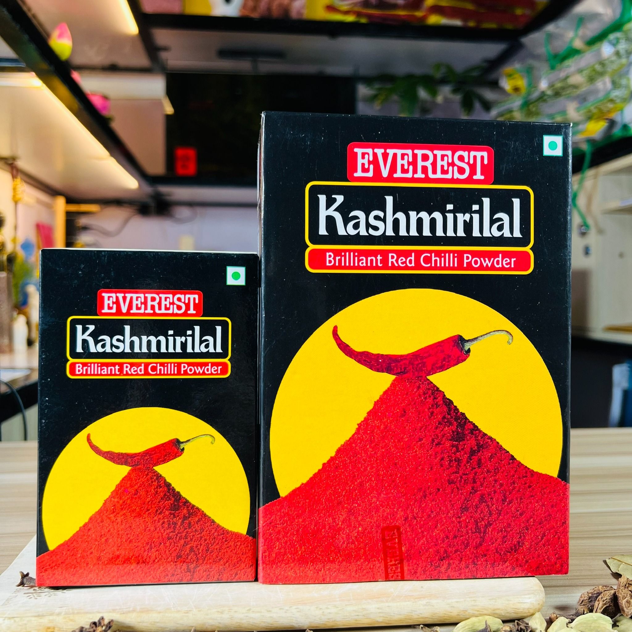 bot ot everest kashmirilal brilliant red chilli powder