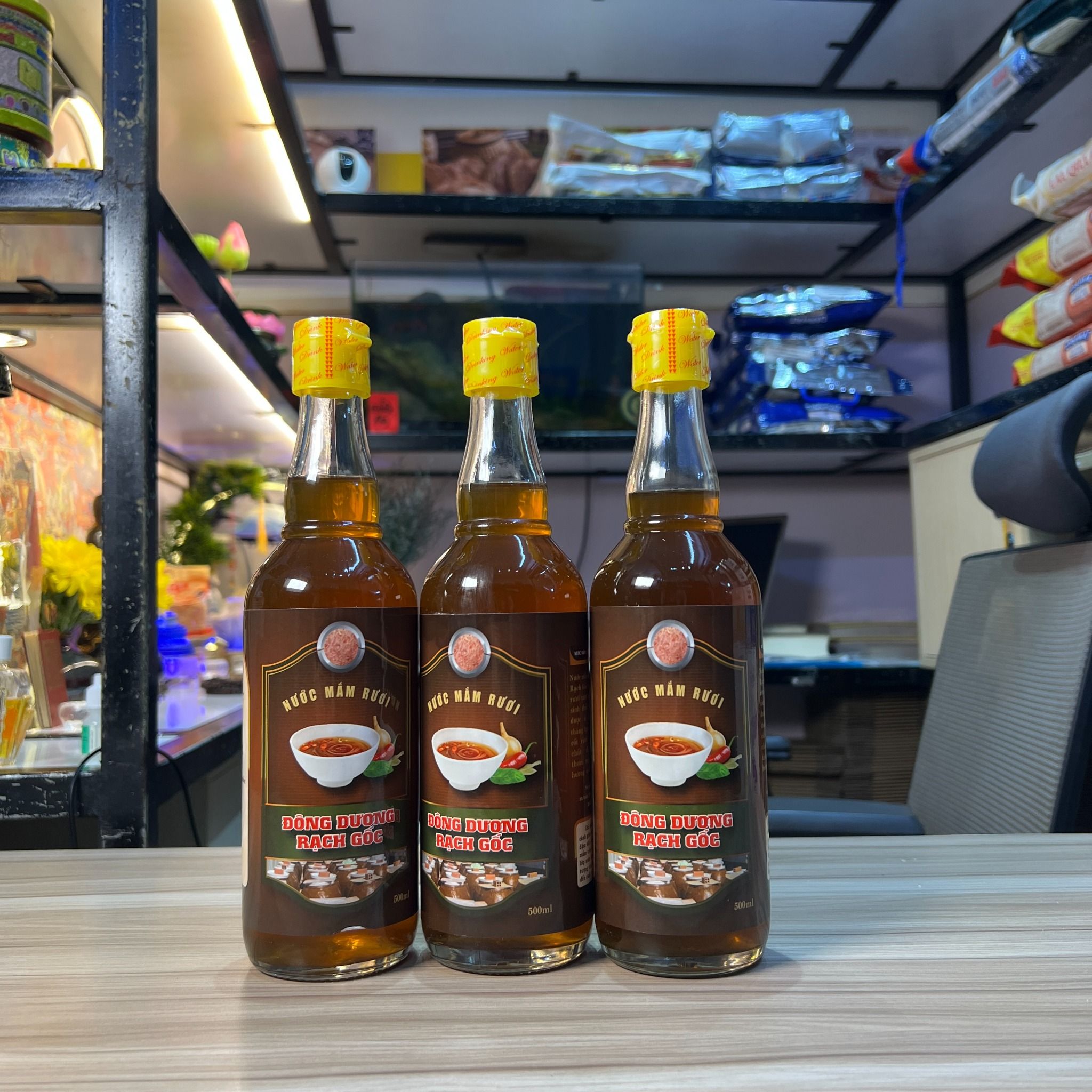 nuoc mam ruoi rach goc ca mau 500ml