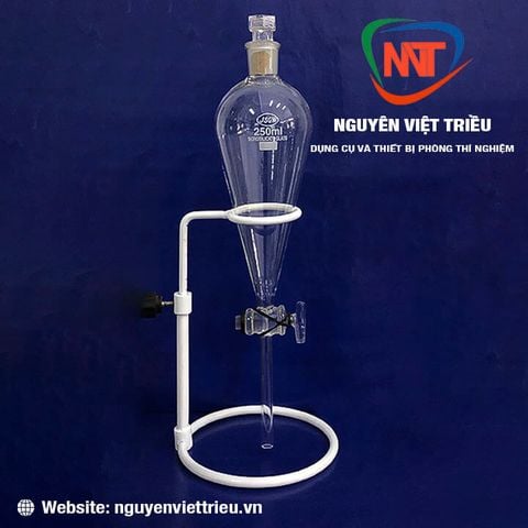 Nguyên Việt Triều