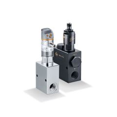 Mechatronic flow meters in high-pressure applications