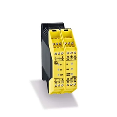Safety relays with muting function