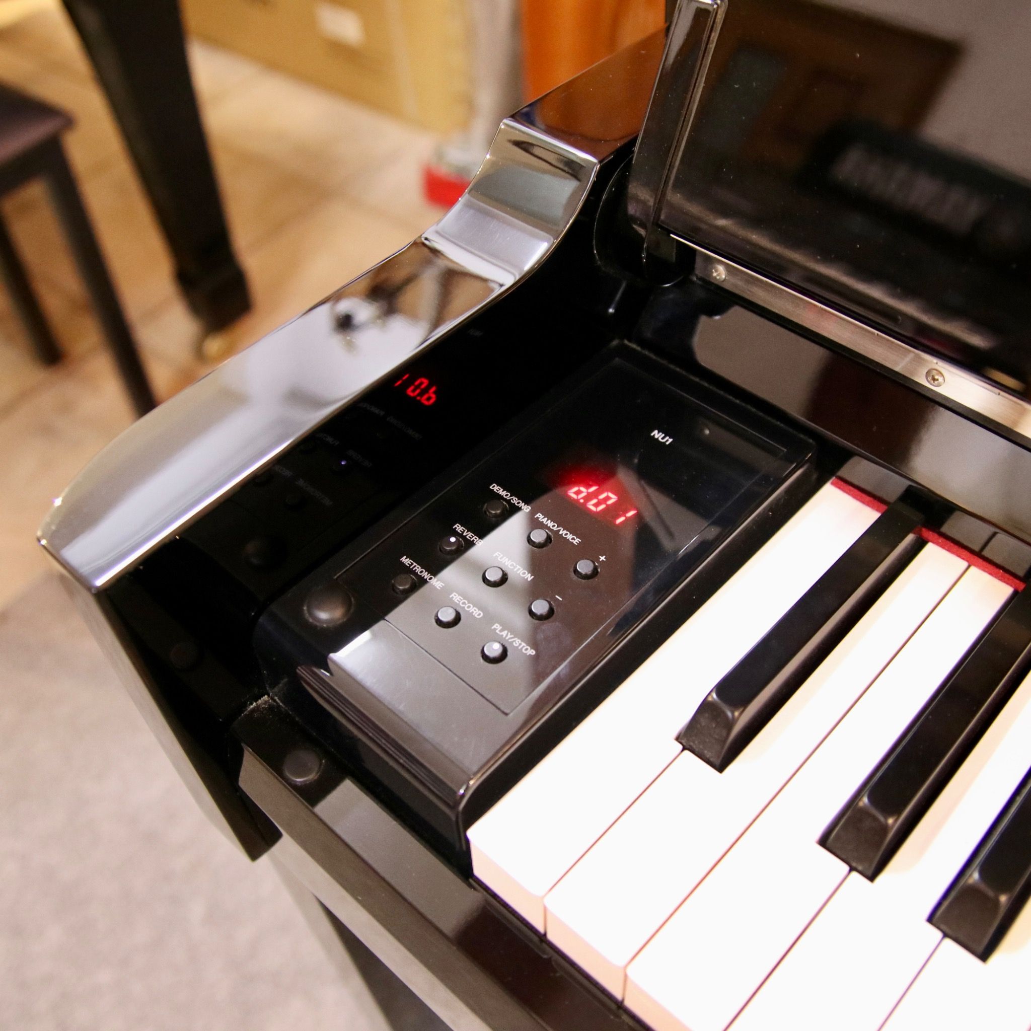 Đàn Piano Hybrid Yamaha NU1 – Piano Plus
