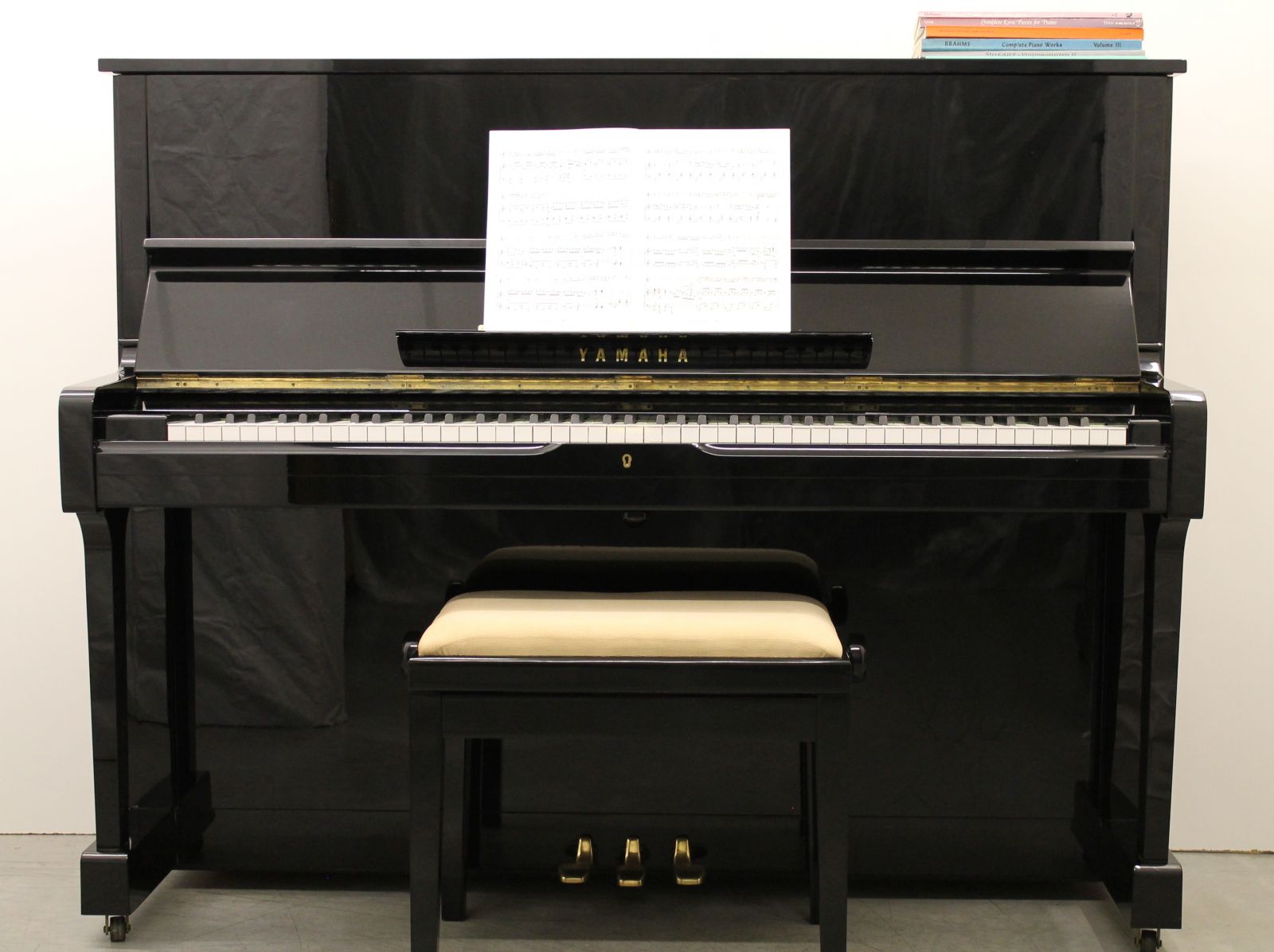  yamaha u1h