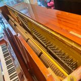 Đàn Piano Upright Yamaha W106B