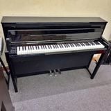 Đàn Piano Điện Yamaha CLP-585 PE