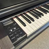 Đàn Piano Điện Yamaha CLP-675