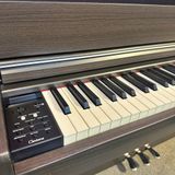 Đàn Piano Điện Yamaha CLP-675