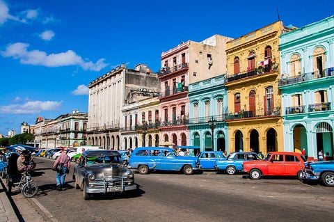  CANADA NÊN THƠ, TUYỆT ĐẸP – CUBA CỔ KÍNH ĐỘC ĐÁO (13 NGÀY/12 ĐÊM) 